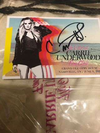 Rare Limited Edition Carrie Underwood Signed Fan Club Postcard Photo With Bag