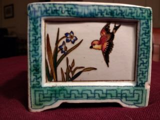Gorgeous Rare Antique Gien France Faience Small Box 19th Cent.  Ronce Bird Scenes
