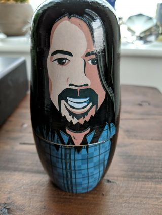 Foo Fighters Nesting Dolls Concrete And Gold 6 Pc Complete Set Rare