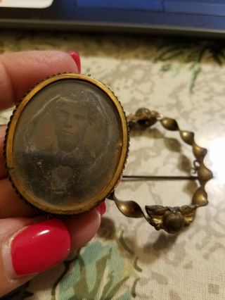 1800 Rare Large Victorian Mourning pin/Brooch male tintype print under glass 7