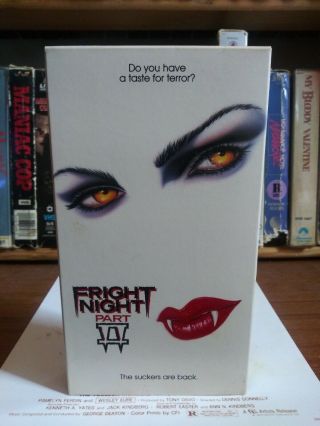 Fright Night Part Ii Vhs 1988 Ive Horror Rare Very Minty
