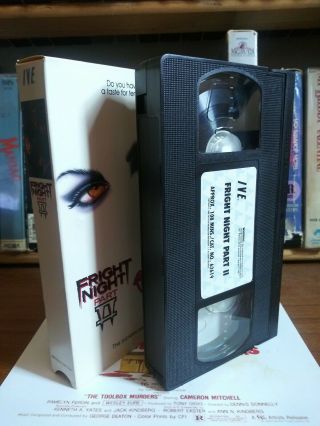 Fright Night Part II VHS 1988 IVE horror rare Very Minty 3