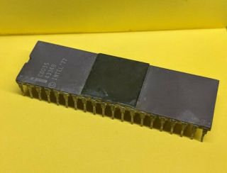 Intel C8035 - Single Component 8 - Bit Microcomputer - Very Rare 1977