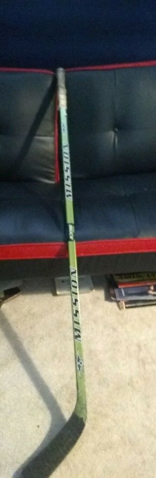 Mission " Axis ",  (elias 100 Flex) 51 " Rh Hockey Stick.  On Rare Stick