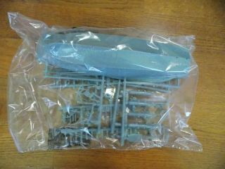 RARE Vintage Revell Picture Fleet Motoried PT Boat box with later issue kit.  H3 5