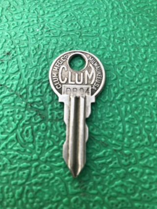 Clum Vintage Cut Key Db94 Rare