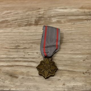 Rare Vintage U.  S.  Coast Guard Auxiliary Commendation Medal Award & Ribbon