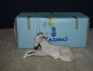 Rare Lladro Figurine 679 " Donkey " Burro - Lladro Nativity -