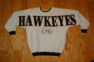 Vintage Iowa Hawkeyes Sweatshirt Size XL Legend Athletic Embroidered RARE 6