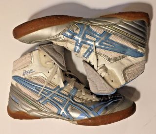 Rare Asics Mens Wrestling Shoes,  Size 9.  5,  Baby Blue And White