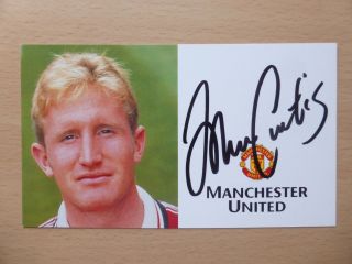 1998 - 00 John Curtis Signed Man Utd Treble Season Club Card - Very Rare (8525)