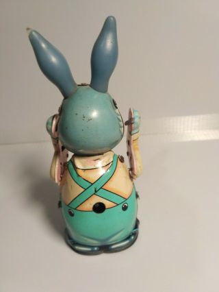 Red China Wind Up Tin Toy Rabbit - Early Shanghai Product - - Rare item 3
