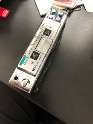 RARE AIWA HS - J600 Cassette Recorder Walkman Collectible 3