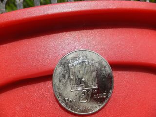 Vintage/Rare 21 Club York jockey souvenir spinner coin token 2