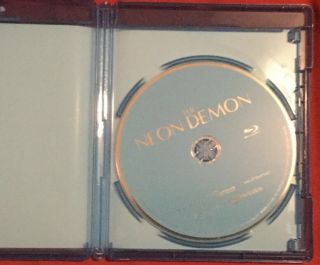 The Neon Demon (Blu - ray Disc,  2016) OOP and Rare.  Nicolas Winding Refn 3