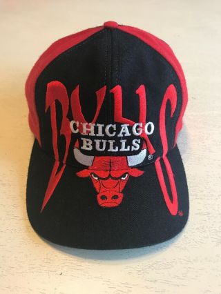 Vintage Rare Chicago Bulls 90’s Snapback Hat Cap Jordan Official Nba Licensed