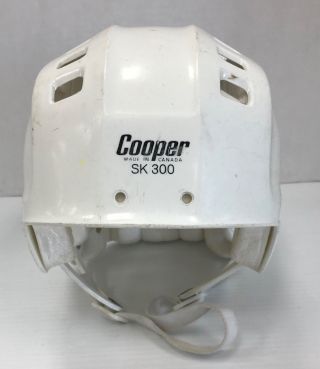 Vintage Rare Cooper Sk300 Ice Hockey Player Helmet Senior Xs 6 3/8 - 6 1/2 White