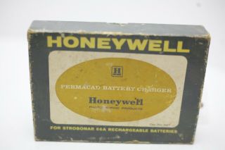 Rare Nos - Honeywell Permacad Battery Charger For Strobonar 66a Batteries