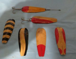 Rare 3 - 1/2 " Fishing Lure D Ray Spoon W/6 Vintage Interchangeable Covers/sleeves