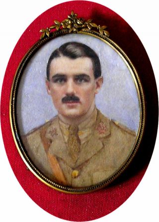 Rare First World War Miniature Portrait Of A British Officer In Brass Oval Frame