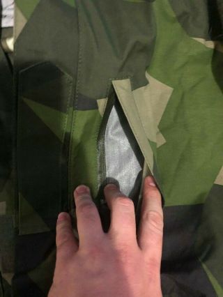 Swedish Army splinter camouflage m90 goretex jacket rare Large Regular 8