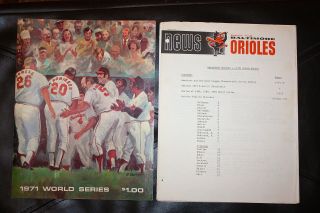 Orioles CLUBHOUSE NEWS Rare,  1971 World Series program Pirates Robinson Weaver 2