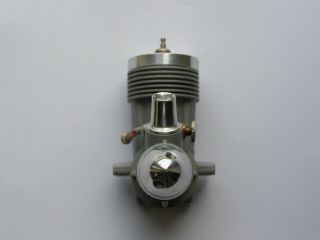 Rare Russian Cstkam 2.  5 Glow Engine 5