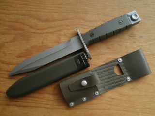 Rare Swiss Sig S G 5 5 0,  S T G W 9 0 Bayonet With Frog,  Made By Victorinox