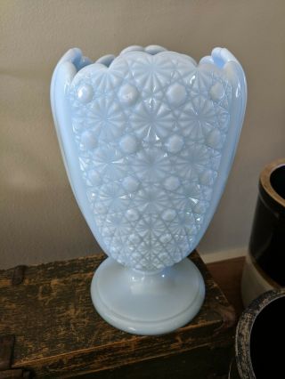Large Rare Vintage Fenton Baby Blue Vase W/ Button & Daisy Design 8 1/2 " Tall