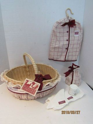American Girl Pleasant Company Travel Set Wicker Basket Rare Retired