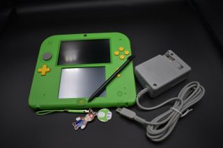 Nintendo 2ds Rare Green Link Edition Handheld System Console