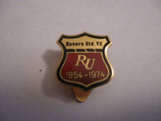 Rare Old 1974 Rovers United Maltese Football Club Enamel Buttonhole Badge