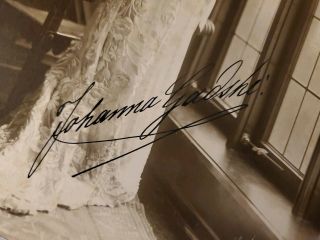 Johanna Gadski RARE signed vintage 7x9 photo,  German Opera soprano 2