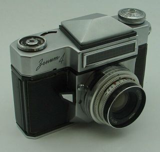 ZENIT - 4 Rare Russian 35mm SLR camera with Vega - 3 2.  8/50mm lens 2
