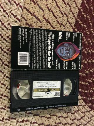 THE PEOPLE WHO OWN THE DARK HORROR SOV SLASHER RARE OOP VHS BIG BOX SLIP 2