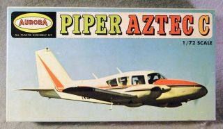 Aurora 1/72 Piper Aztec C Rare Vintage Plastic Model Kit