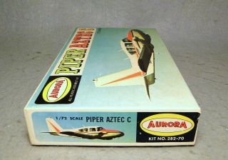 Aurora 1/72 Piper Aztec C Rare Vintage Plastic Model Kit 6