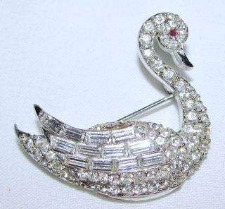 Gorgeous Rare Vintage Signed Pell Ruby Dia Rhinestone Baguettes Swan Bird Pin