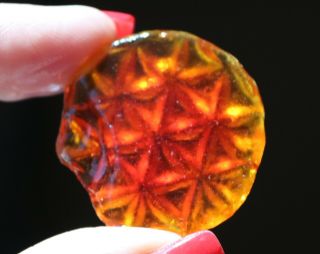STUNNING,  RARE SEAGLASS LENS SHARD IN AMBERINA FROM SEA OF JAPAN WITH U.  V GLOW 6