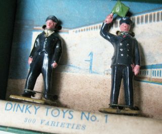 Dinky Toys Station Staff Set No.  1 RARE 1937 - 39 VG box VGC/EXC 5