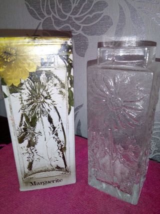 Dartington Glass Thrower Rare Clear Marguerite Daisy 6.  5 " Vase