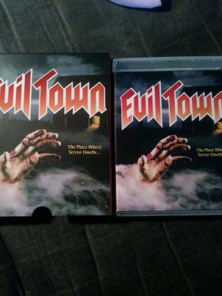 Evil Town Blu Ray With Slip Cover Vinegar Syndrome Rare Oop 80s Horror 4