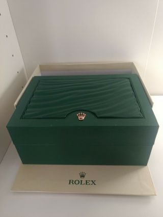 RARE ROLEX Oyster Perpetual Date Watch Display Box,  Classic Dark Green Colour 2