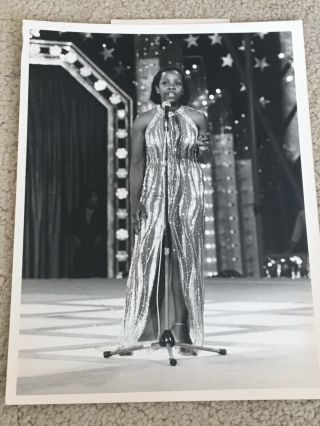 Gladys Knight Without The Pips On The Big Top Variety Show - Rare Press Photo.
