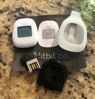 Rare White Fitbit Zip Wireless Activity Tracker Fb301 W/hip Clip,  Dongle & Key