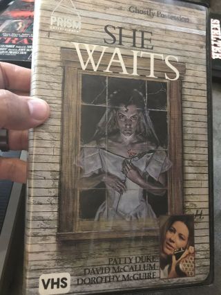She Waits 1971 Prism Clam Rare Vhs Patty Duke Ghost Horror Made For Tv