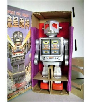Rare Space Evil Silver/red Eyed Robot Metal House Japan Mib