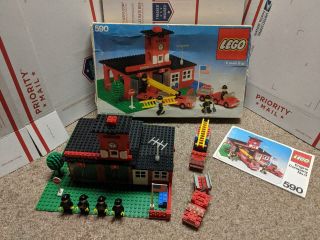 Vintage 1977 Lego Classic Town 590 Fire Engine Company No.  9 Usa Box Rare 100