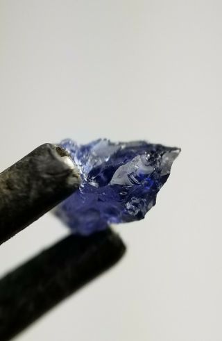 Rare benitoite crystals from the gem mine in California (BHW 33) 8