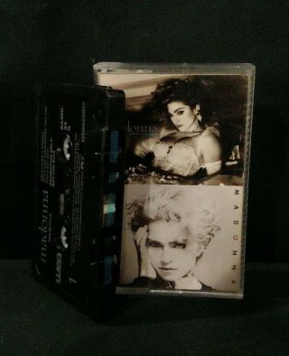 Rare.  HTF Madonna Promo Sampler SAMC - 34 4